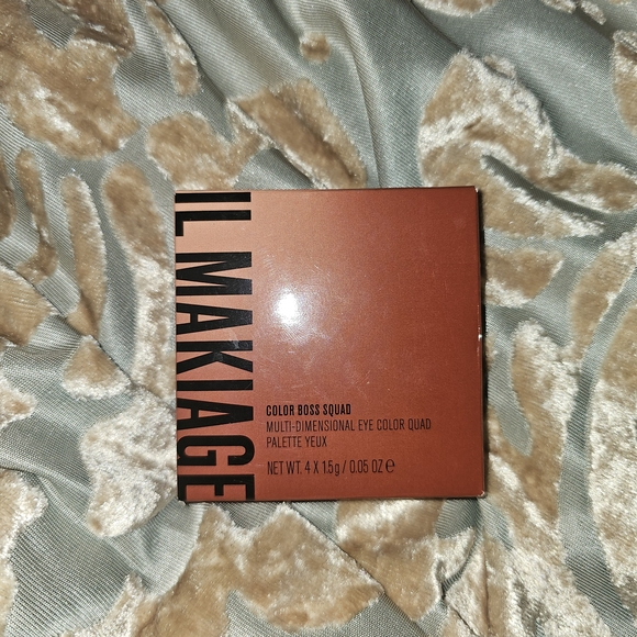 IL MAKIAGE Eyeshadow Palette - 2-Rich Browns and Coppers- getting 2 new - Picture 2 of 6